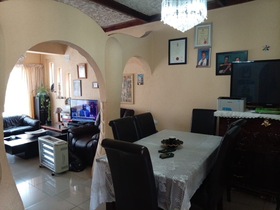 4 Bedroom Property for Sale in Mngadi Gauteng