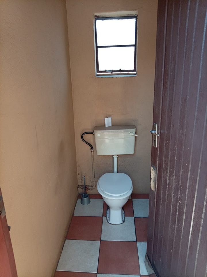 4 Bedroom Property for Sale in Mngadi Gauteng