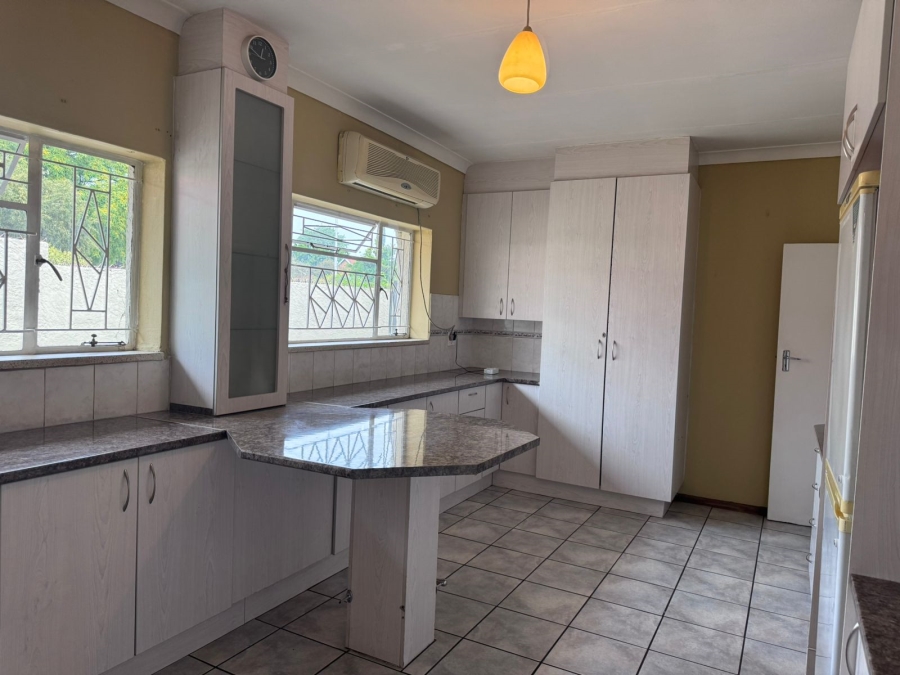 3 Bedroom Property for Sale in Selcourt Gauteng