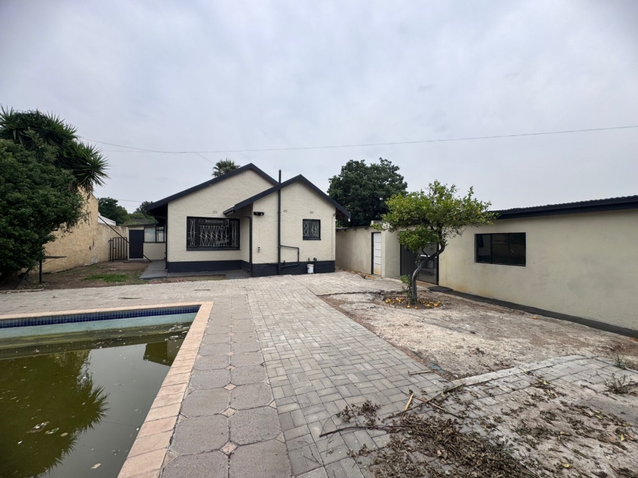 3 Bedroom Property for Sale in Selcourt Gauteng