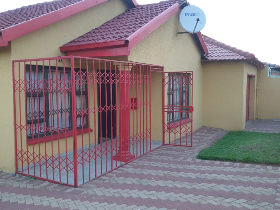 3 Bedroom Property for Sale in Vosloorus Gauteng