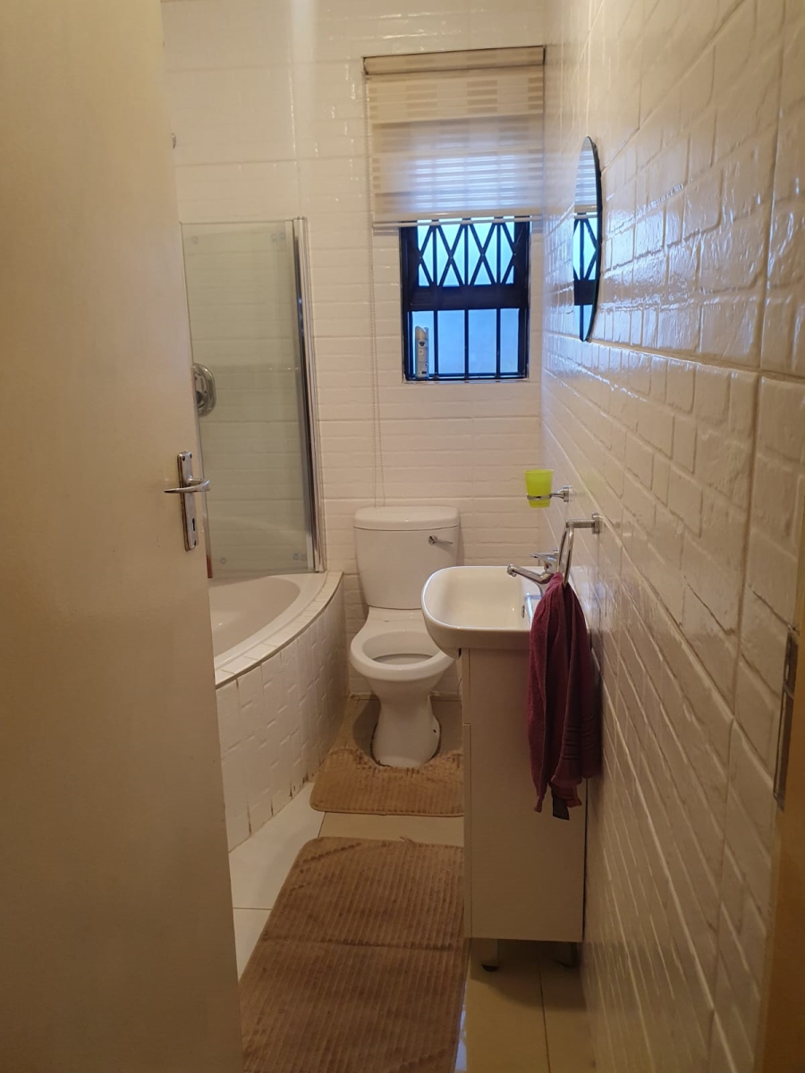 3 Bedroom Property for Sale in Vosloorus Gauteng