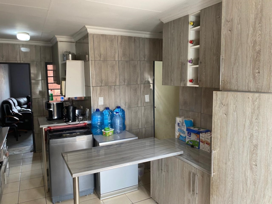 3 Bedroom Property for Sale in Palm Ridge Gauteng