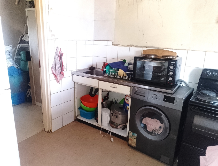 4 Bedroom Property for Sale in Thinasonke Gauteng