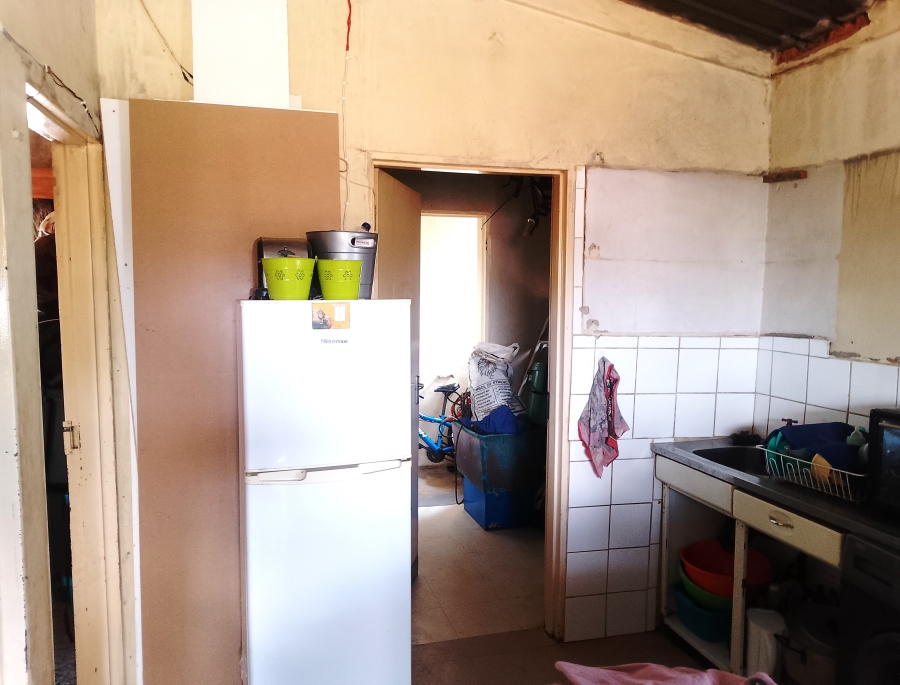 4 Bedroom Property for Sale in Thinasonke Gauteng