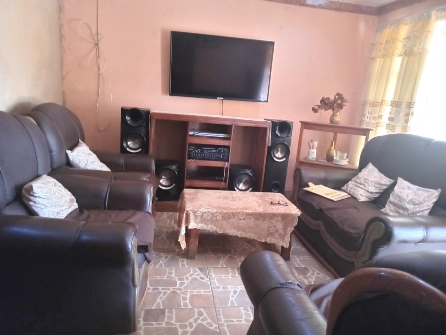 4 Bedroom Property for Sale in Soshanguve T Gauteng