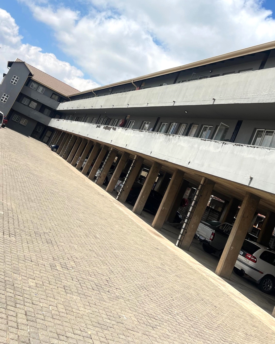 2 Bedroom Property for Sale in Kempton Park Central Gauteng