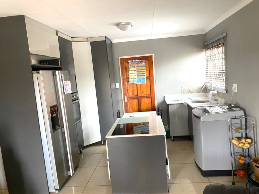 3 Bedroom Property for Sale in Vosloorus Gauteng