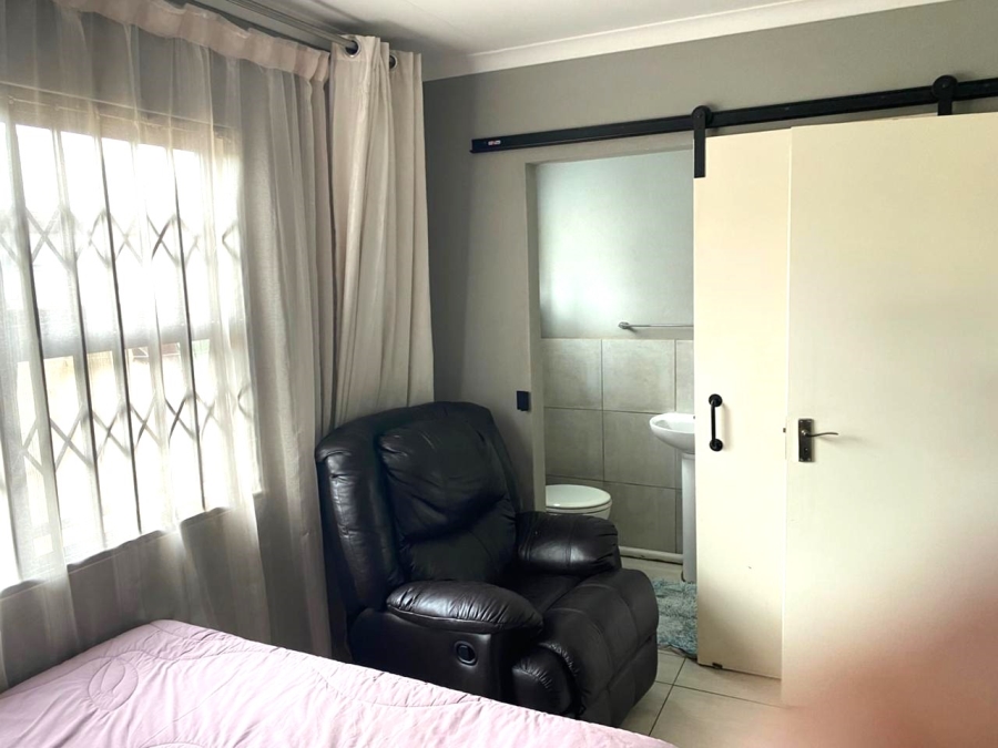 3 Bedroom Property for Sale in Vosloorus Gauteng
