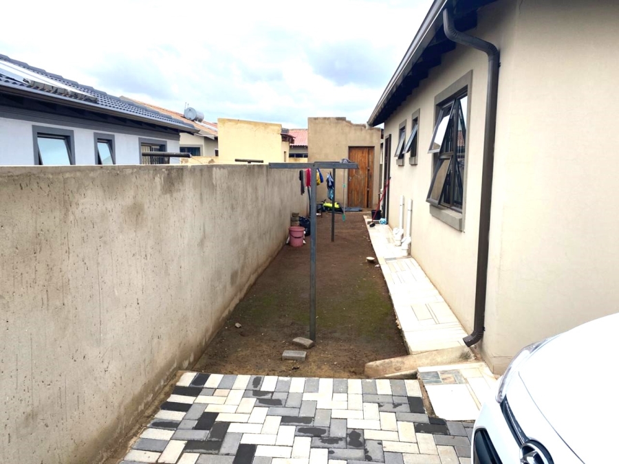 3 Bedroom Property for Sale in Vosloorus Gauteng