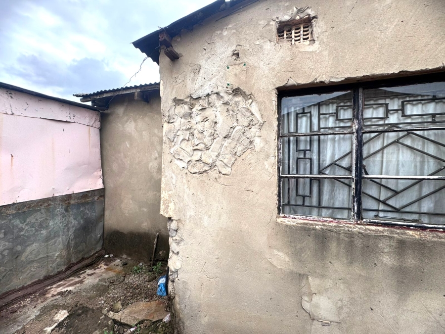 2 Bedroom Property for Sale in Tokoza Gauteng