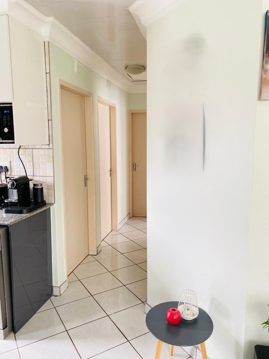 3 Bedroom Property for Sale in Clayville Gauteng