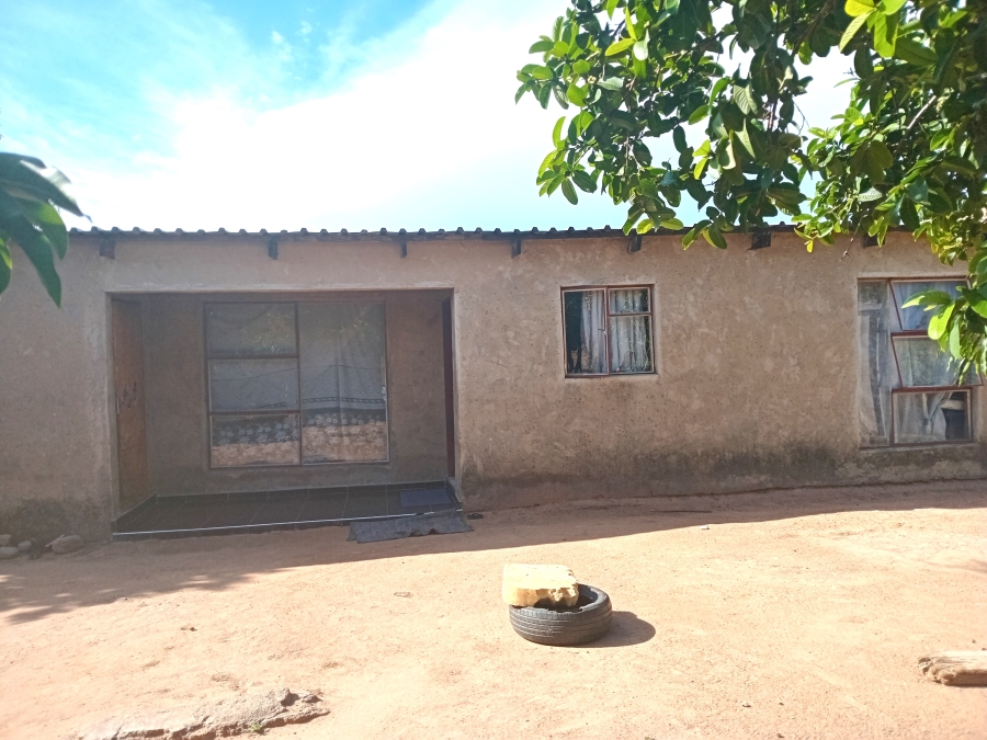 3 Bedroom Property for Sale in Winterveldt Gauteng