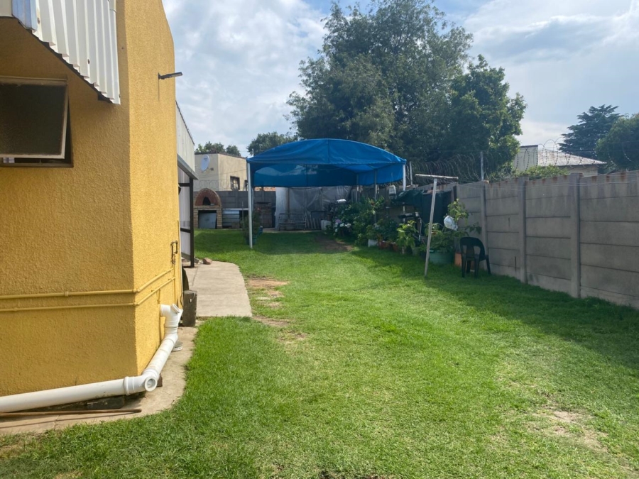 3 Bedroom Property for Sale in Unigray Gauteng