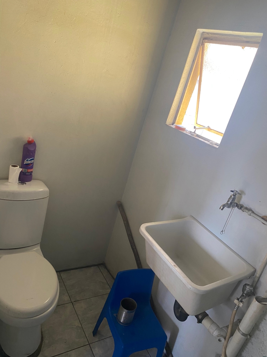 3 Bedroom Property for Sale in Unigray Gauteng