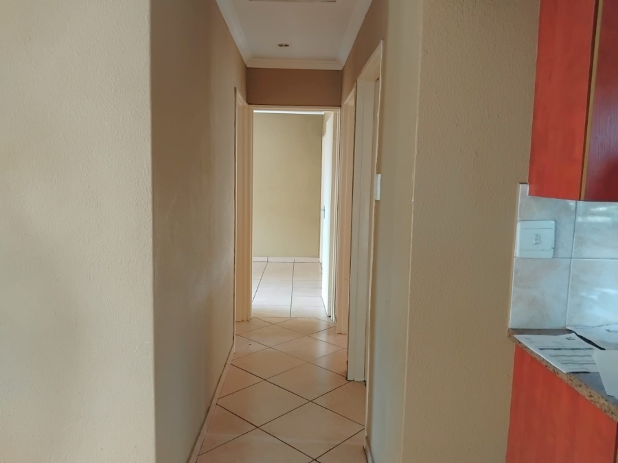 3 Bedroom Property for Sale in Roodekop Gauteng