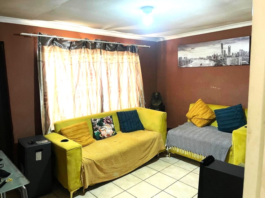 2 Bedroom Property for Sale in Vosloorus Ext 3 Gauteng