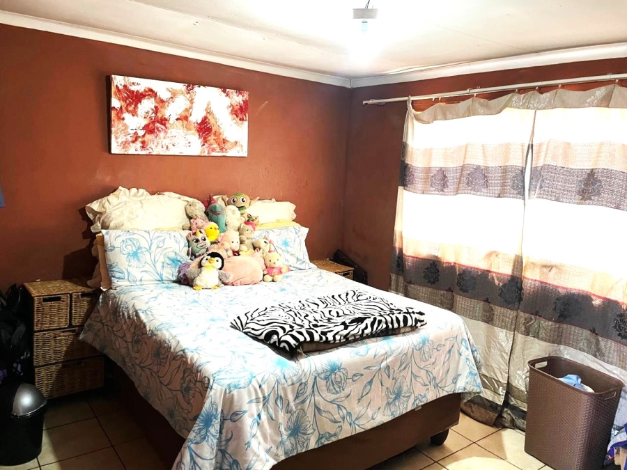 2 Bedroom Property for Sale in Vosloorus Ext 3 Gauteng