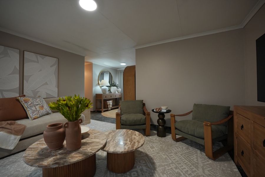 2 Bedroom Property for Sale in Weavind Park Gauteng