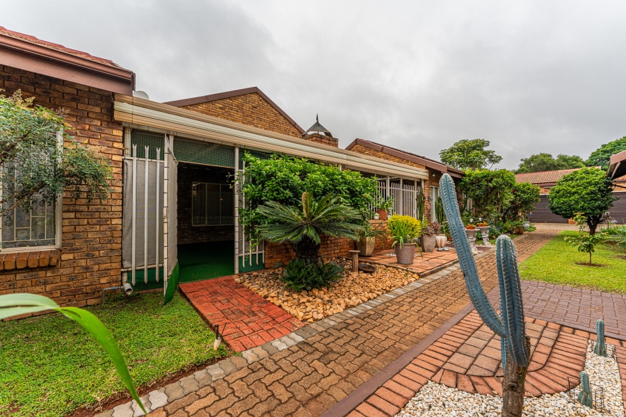 2 Bedroom Property for Sale in Clarina Gauteng