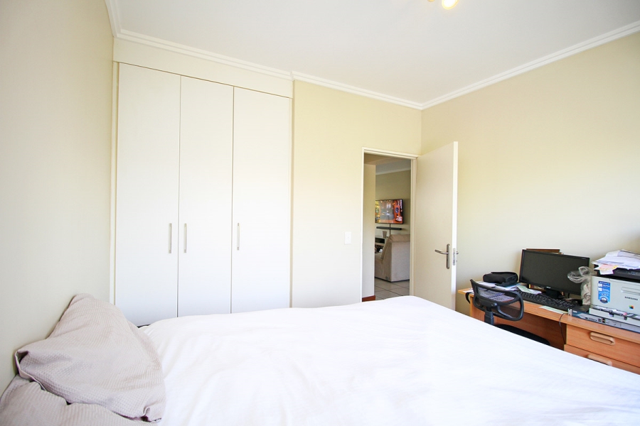 2 Bedroom Property for Sale in Broadacres Gauteng