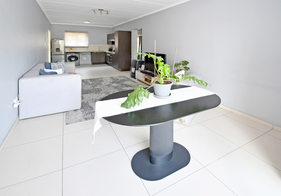 2 Bedroom Property for Sale in Dainfern Gauteng