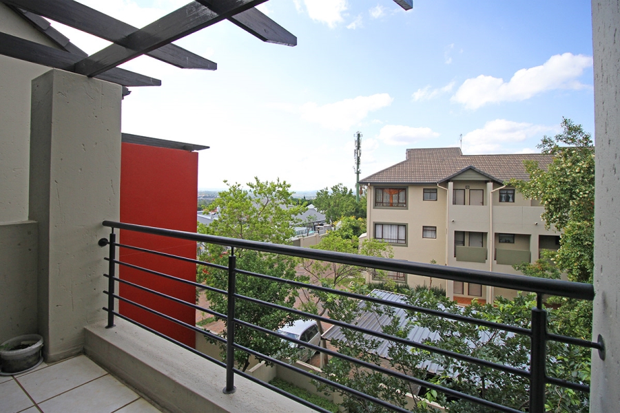 1 Bedroom Property for Sale in Beverley Gauteng