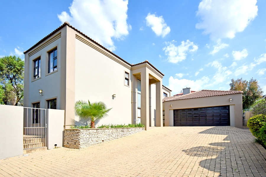 4 Bedroom Property for Sale in Dainfern Gauteng