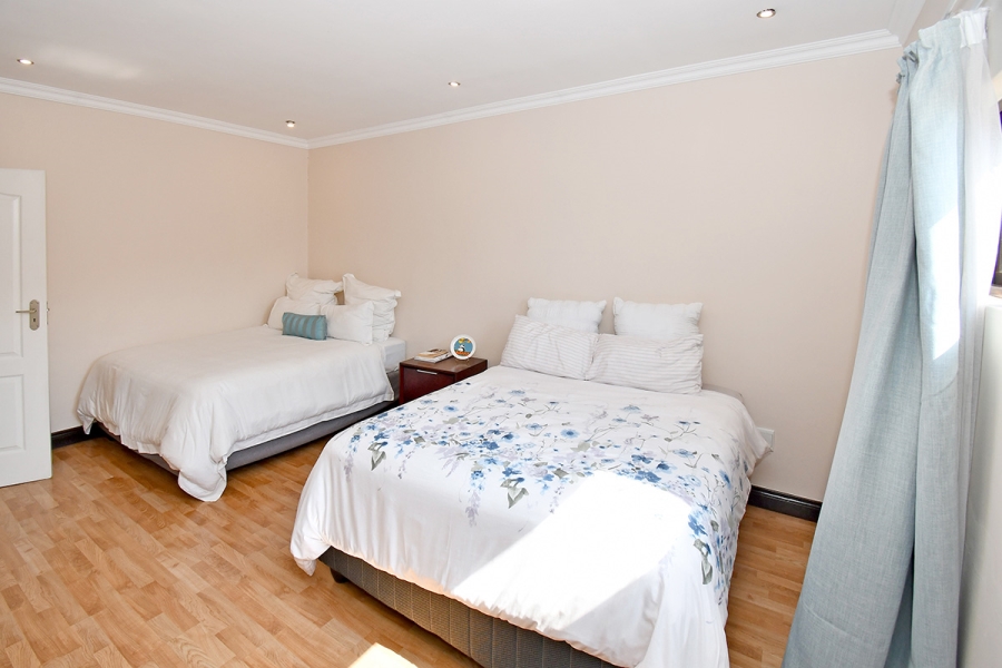 4 Bedroom Property for Sale in Dainfern Gauteng