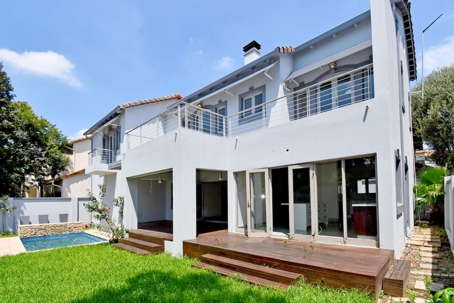 3 Bedroom Property for Sale in Broadacres Gauteng