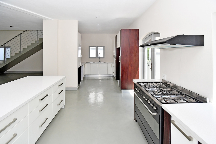 3 Bedroom Property for Sale in Broadacres Gauteng