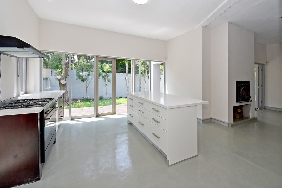 3 Bedroom Property for Sale in Broadacres Gauteng