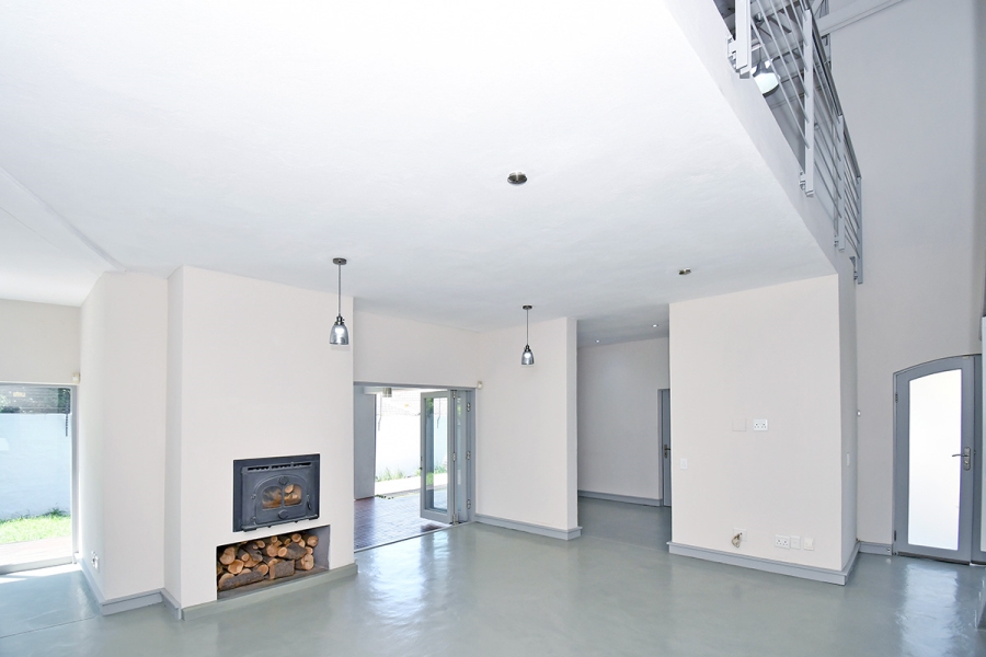 3 Bedroom Property for Sale in Broadacres Gauteng