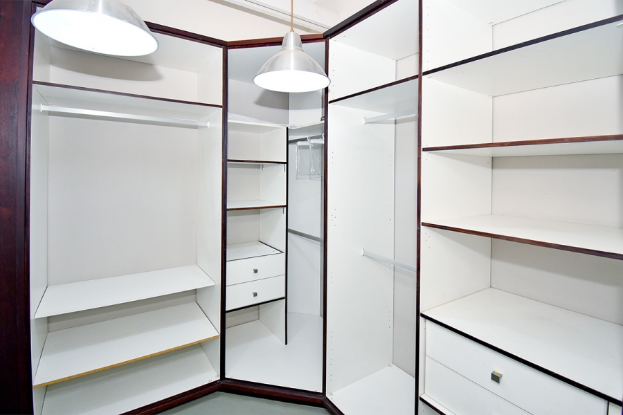 3 Bedroom Property for Sale in Broadacres Gauteng