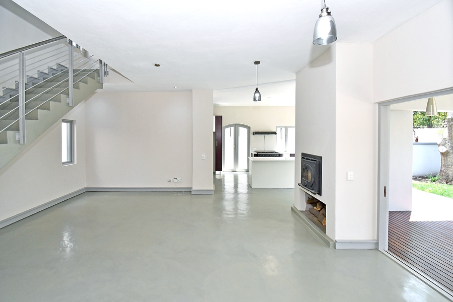 3 Bedroom Property for Sale in Broadacres Gauteng