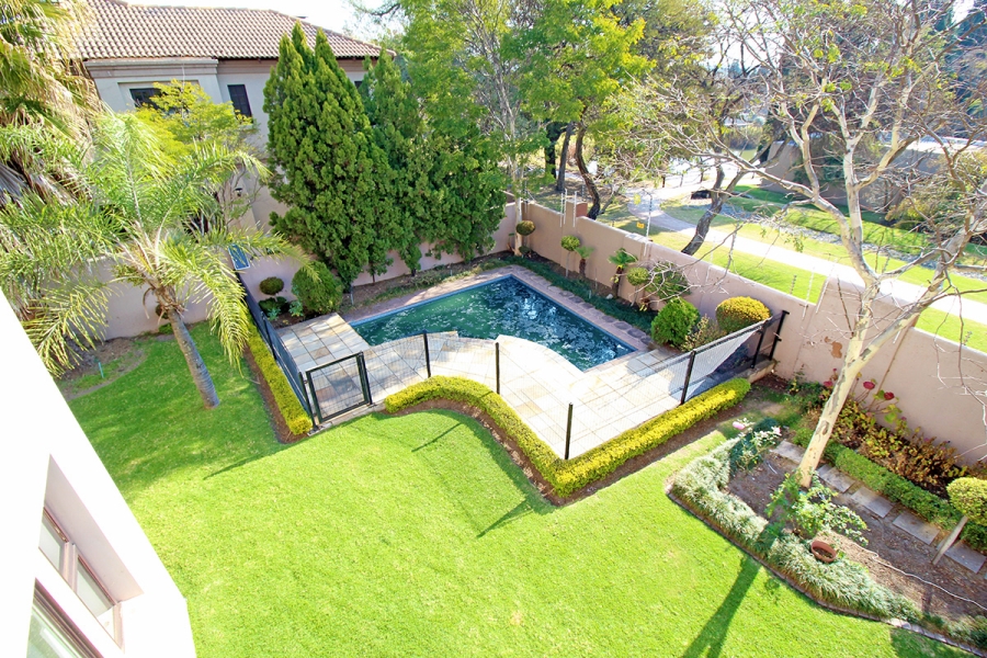 5 Bedroom Property for Sale in Broadacres Gauteng