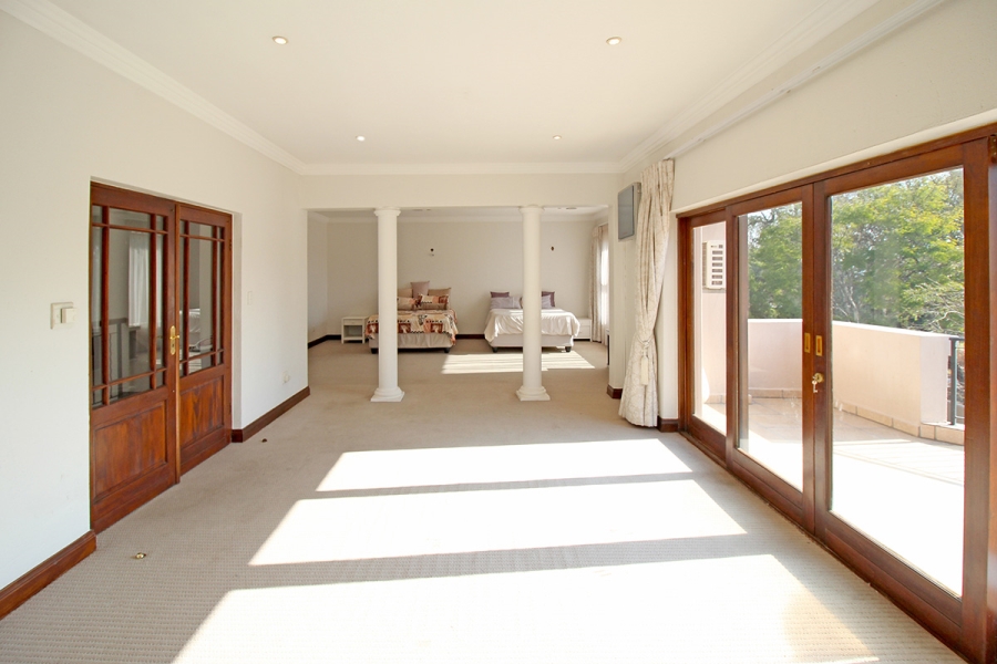 5 Bedroom Property for Sale in Broadacres Gauteng