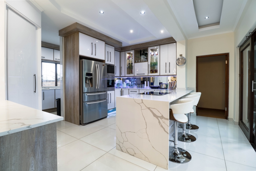 4 Bedroom Property for Sale in The Wilds Gauteng