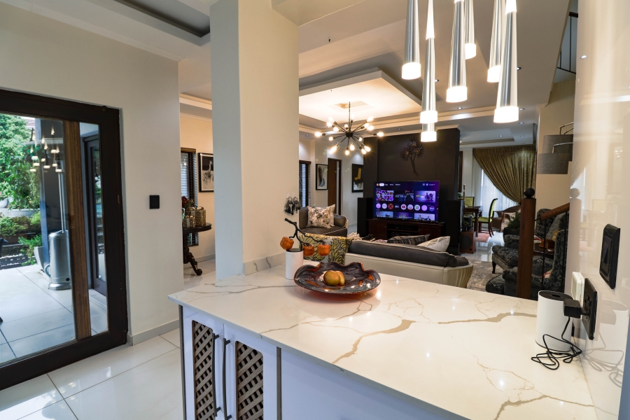 4 Bedroom Property for Sale in The Wilds Gauteng