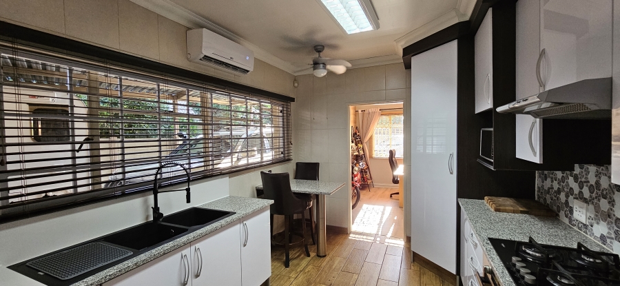 4 Bedroom Property for Sale in Risiville Gauteng