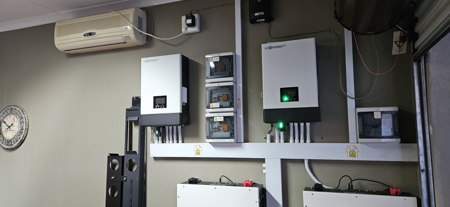 4 Bedroom Property for Sale in Risiville Gauteng