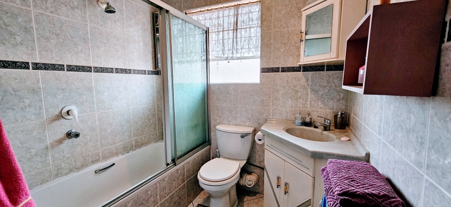 3 Bedroom Property for Sale in Three Rivers Gauteng