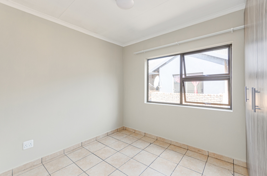 2 Bedroom Property for Sale in Angelo Gauteng
