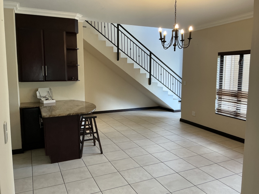 To Let 4 Bedroom Property for Rent in Midstream Estate Gauteng