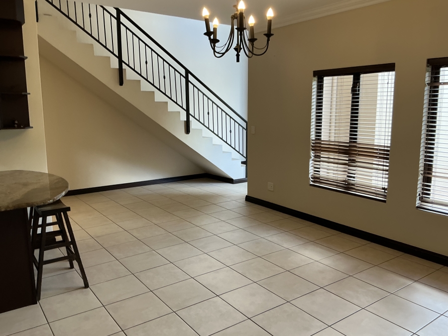 To Let 4 Bedroom Property for Rent in Midstream Estate Gauteng