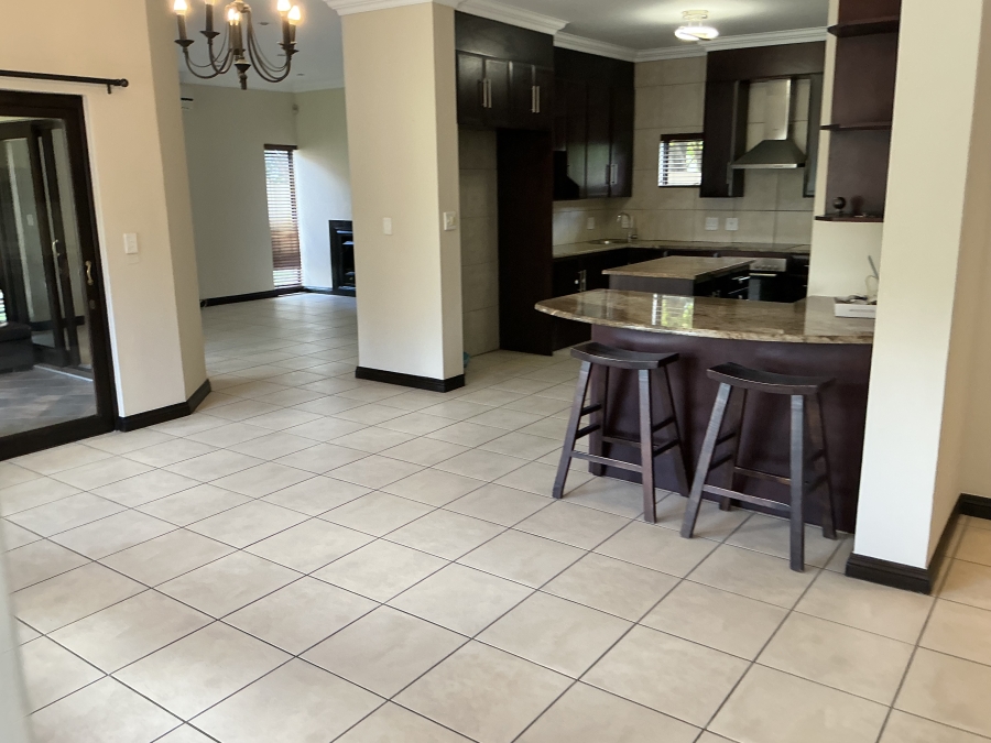 To Let 4 Bedroom Property for Rent in Midstream Estate Gauteng