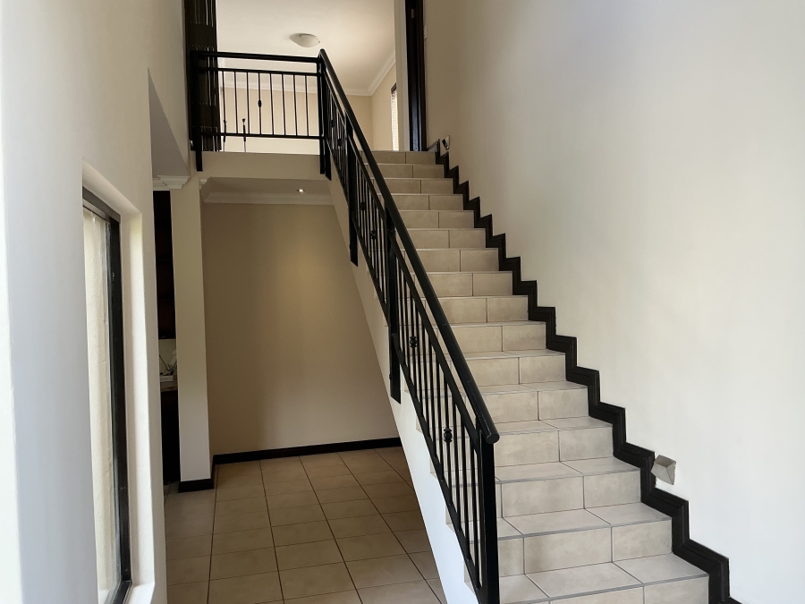 To Let 4 Bedroom Property for Rent in Midstream Estate Gauteng
