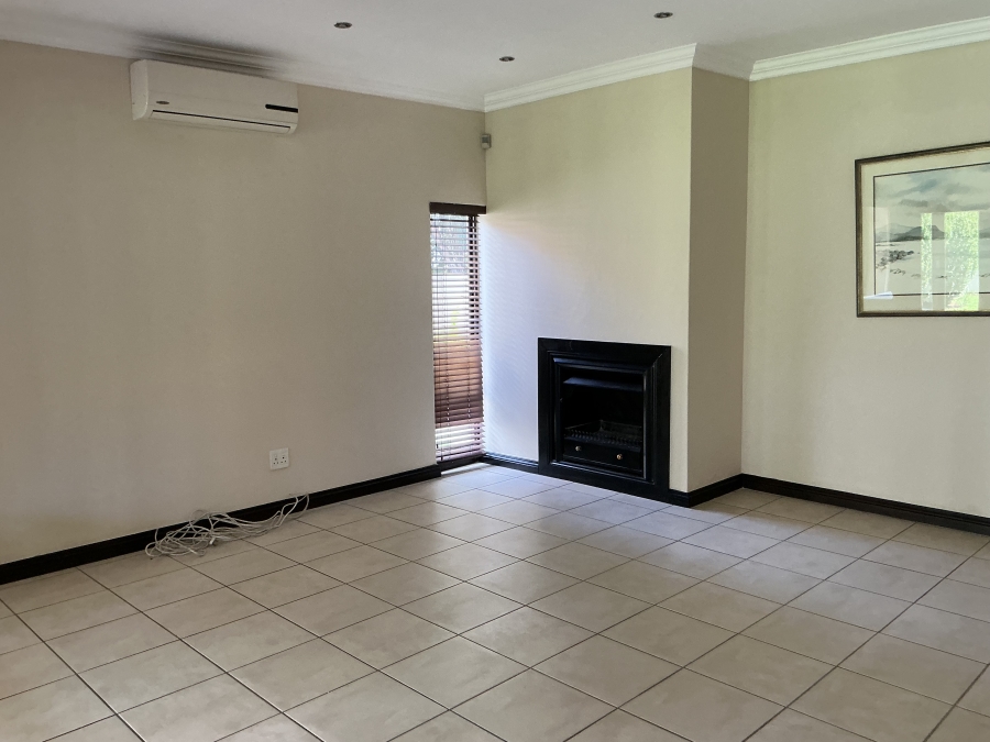 To Let 4 Bedroom Property for Rent in Midstream Estate Gauteng