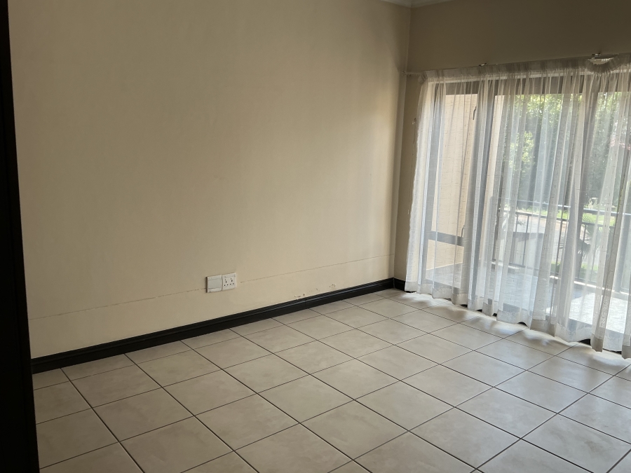 To Let 4 Bedroom Property for Rent in Midstream Estate Gauteng