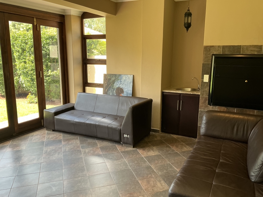 To Let 4 Bedroom Property for Rent in Midstream Estate Gauteng